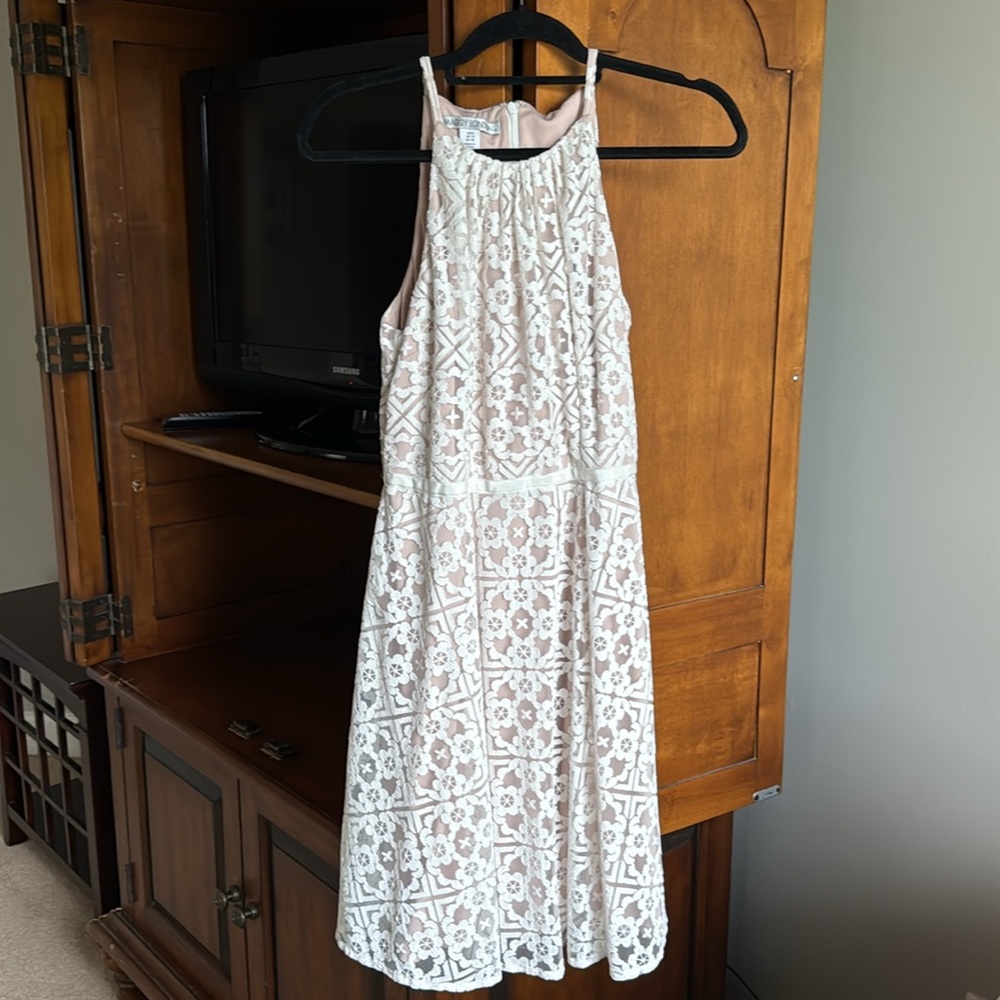 Maggy London Lace Halterneck Dress